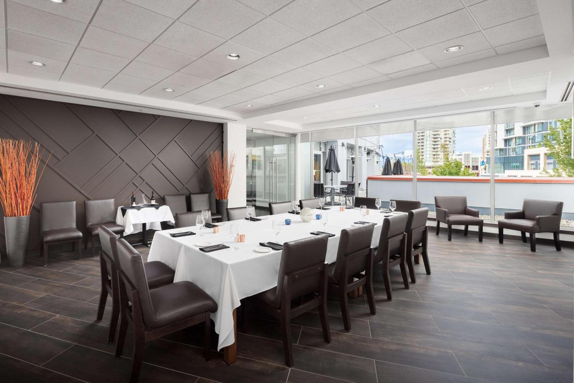 Hilton Vancouver Metrotown Burnaby Extérieur photo
